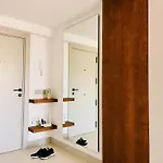 Luxury Beachfront 丰希罗拉