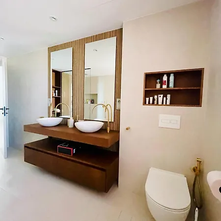 公寓 Luxury Beachfront 丰希罗拉
