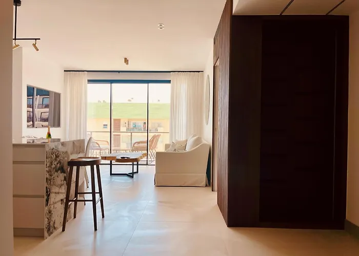 Luxury Beachfront Apartment